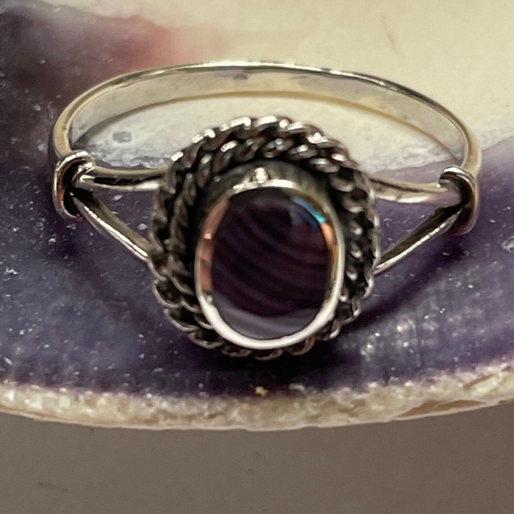 Oval & Braided Wampum Quahog Sterling Silver Ring R1017